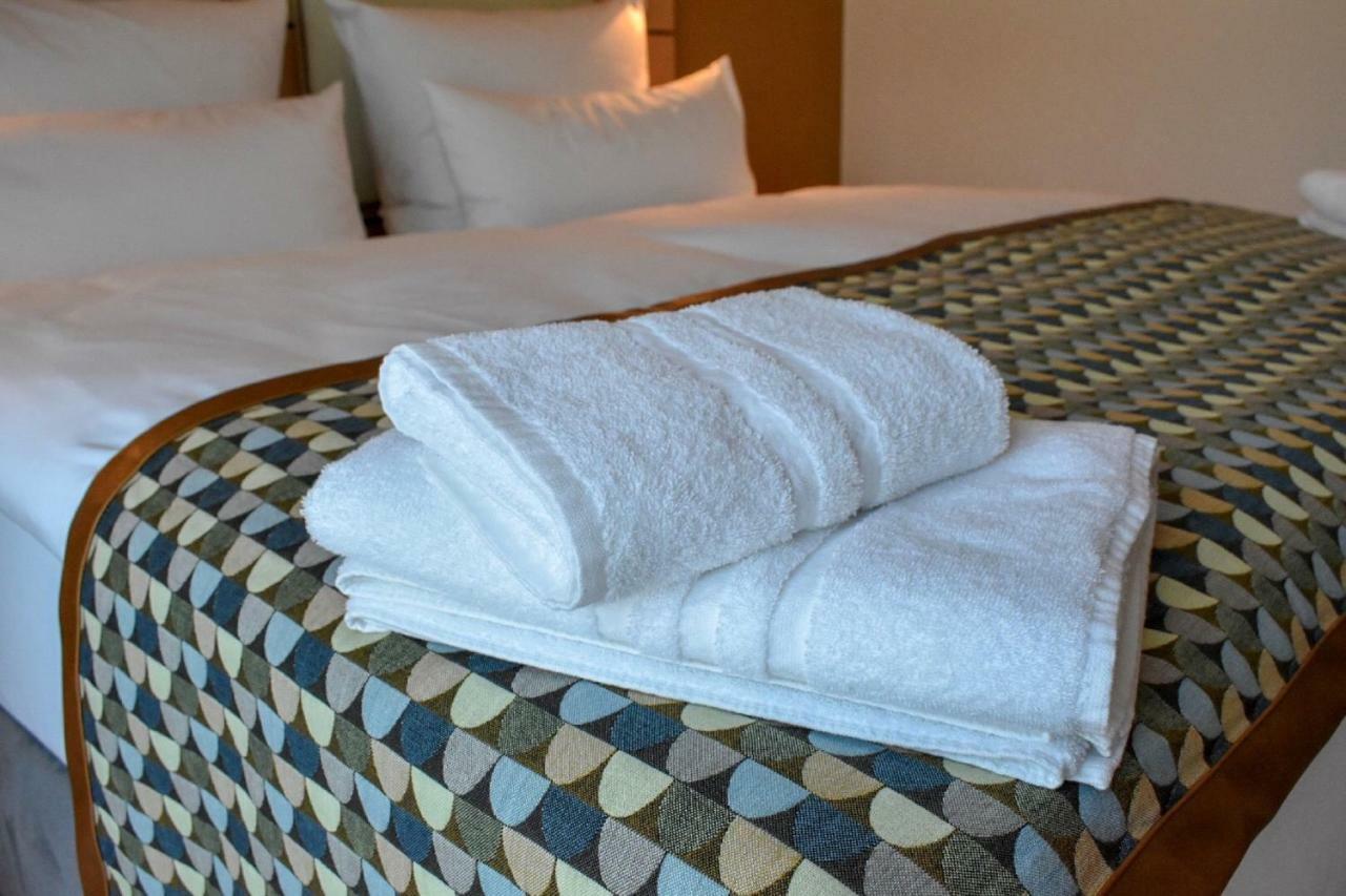 Walhalla Hotel Regensburg Hoeferer 4 Sterne Superior Тегернхайм Екстериор снимка